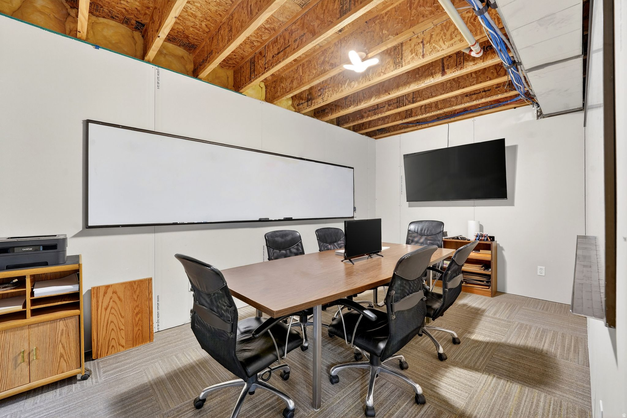 HUNTERS GROVE - Residential