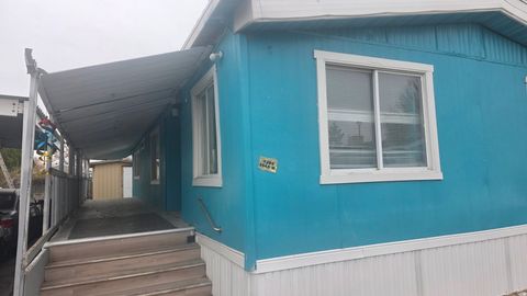 Tiny photo for 2545 W 2680 S #286, West Valley City, UT 84119 (MLS # 2126433)