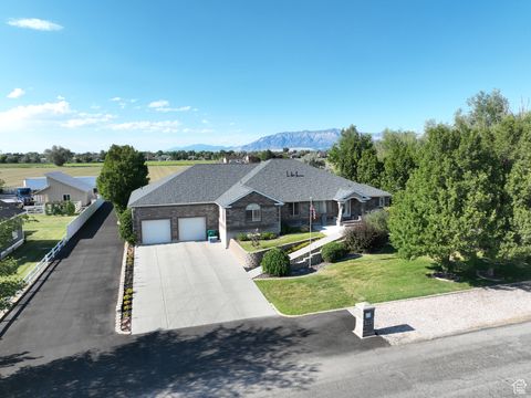 Tiny photo for 5160 W 5725 S, Hooper, UT 84315 (MLS # 2098600)