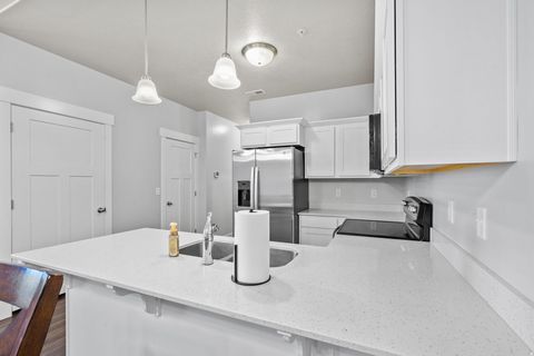 Tiny photo for 1776 W NEWCASTLE LN S #301, Saratoga Springs, UT 84045 (MLS # 2136437)