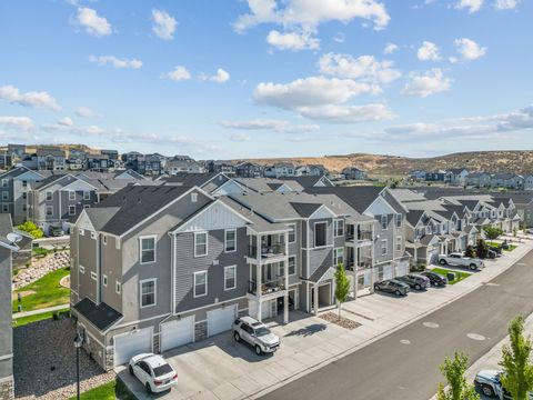 Tiny photo for 1776 W NEWCASTLE LN S #301, Saratoga Springs, UT 84045 (MLS # 2136437)