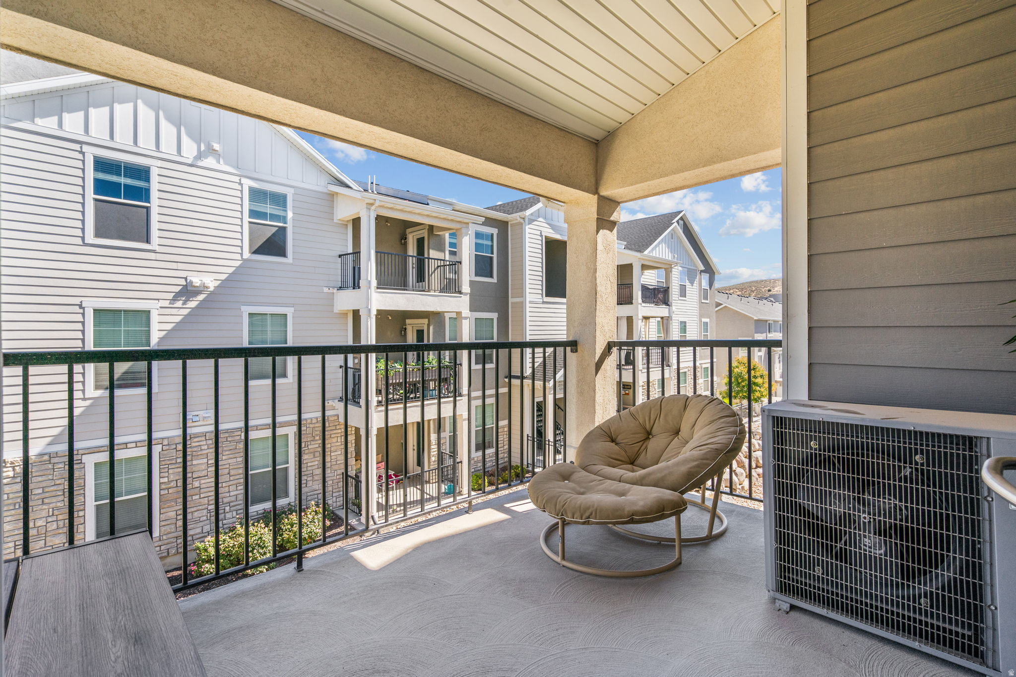 QUAILHILL - Residential