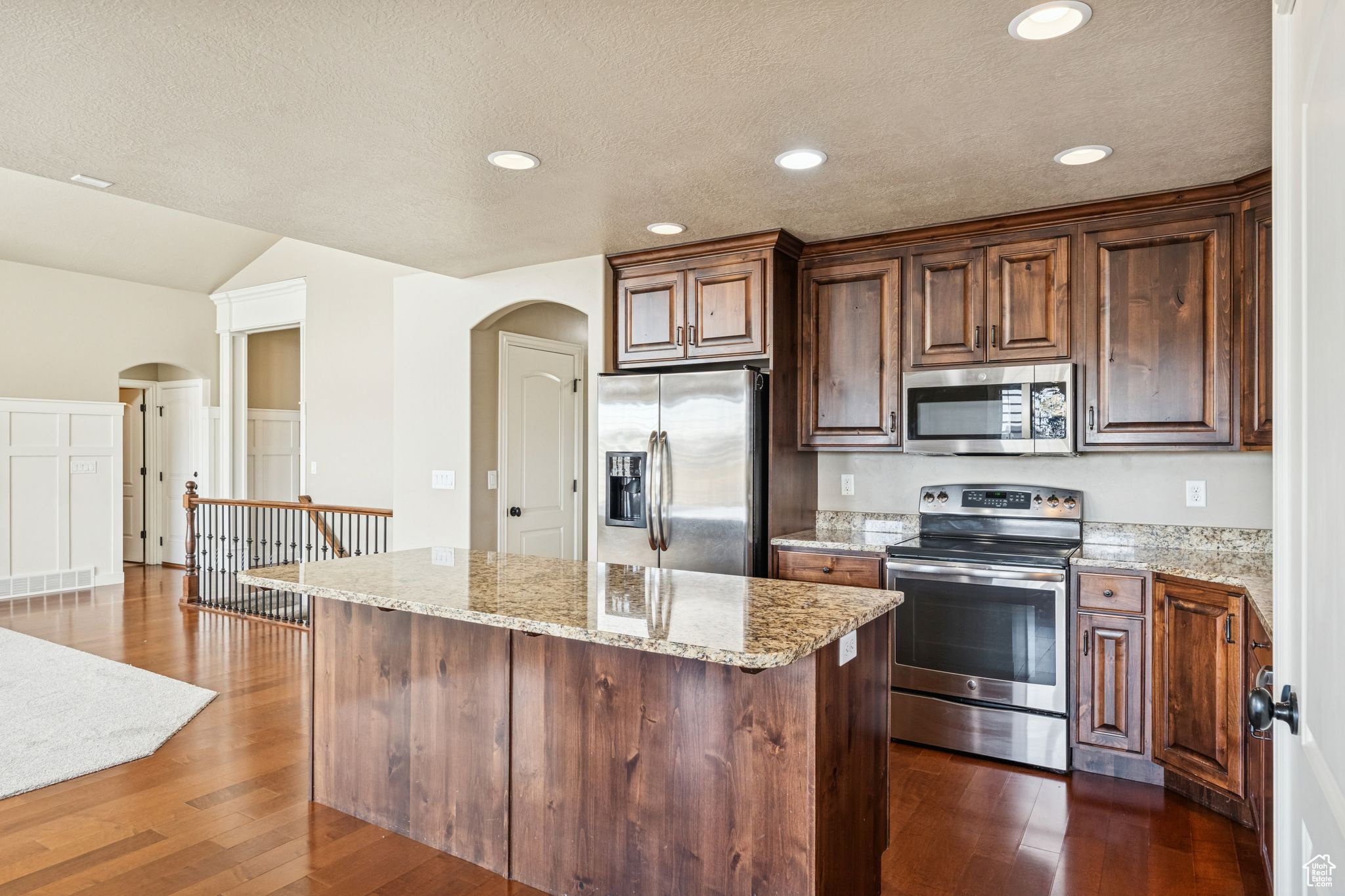 COUNTRY HAVEN #7 - Residential