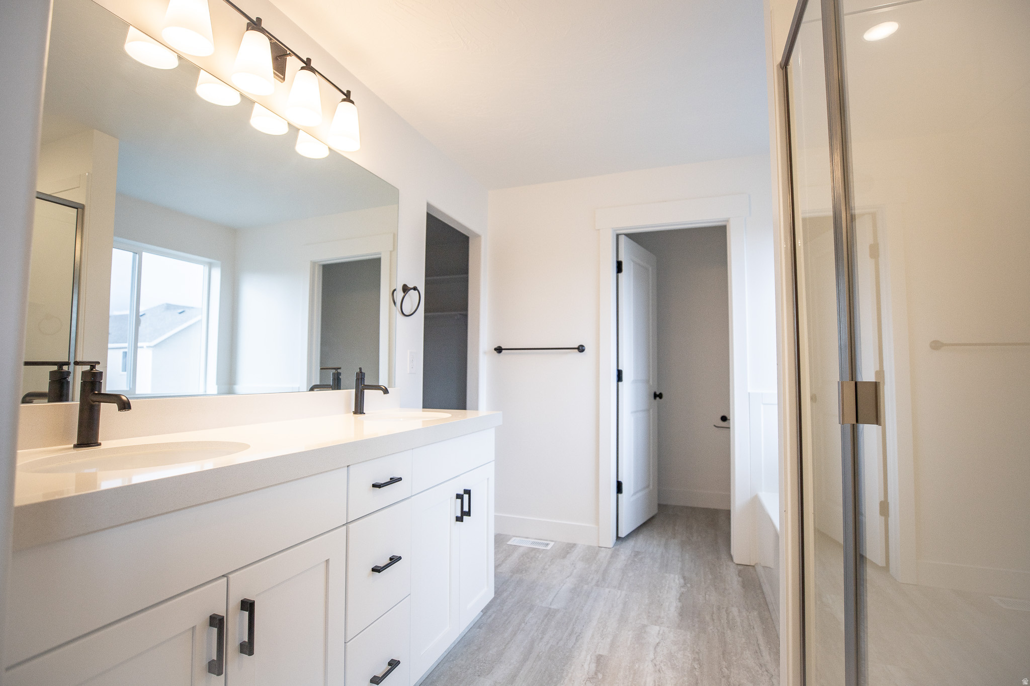 ARROWHEAD SPRINGS - Residential