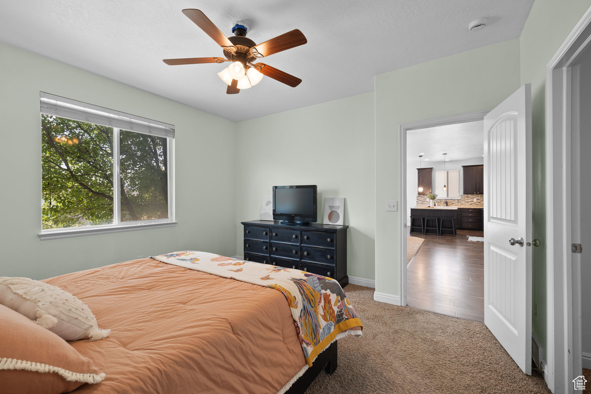 THANKSGIVING MEADOWS - Residential