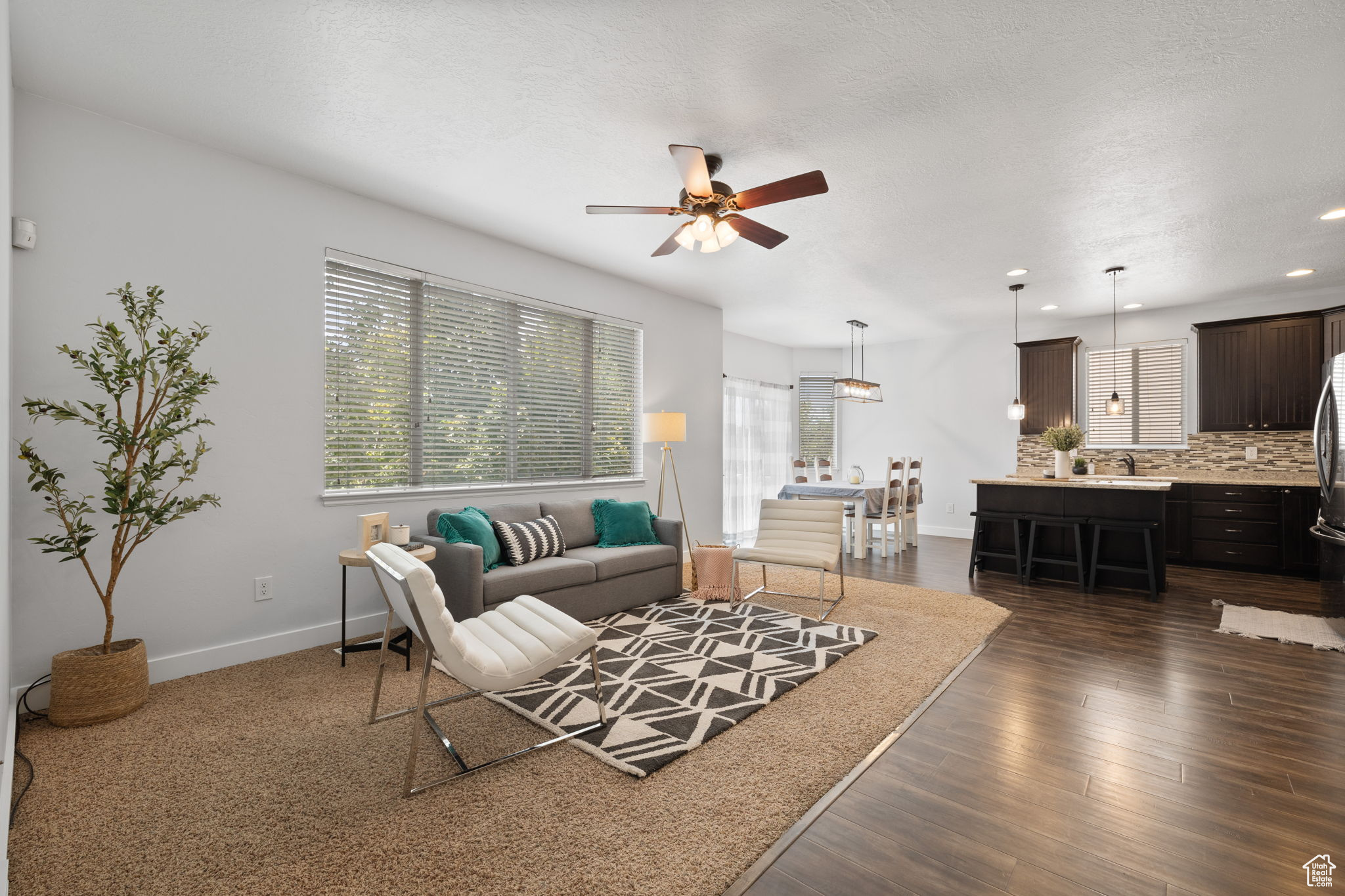 THANKSGIVING MEADOWS - Residential