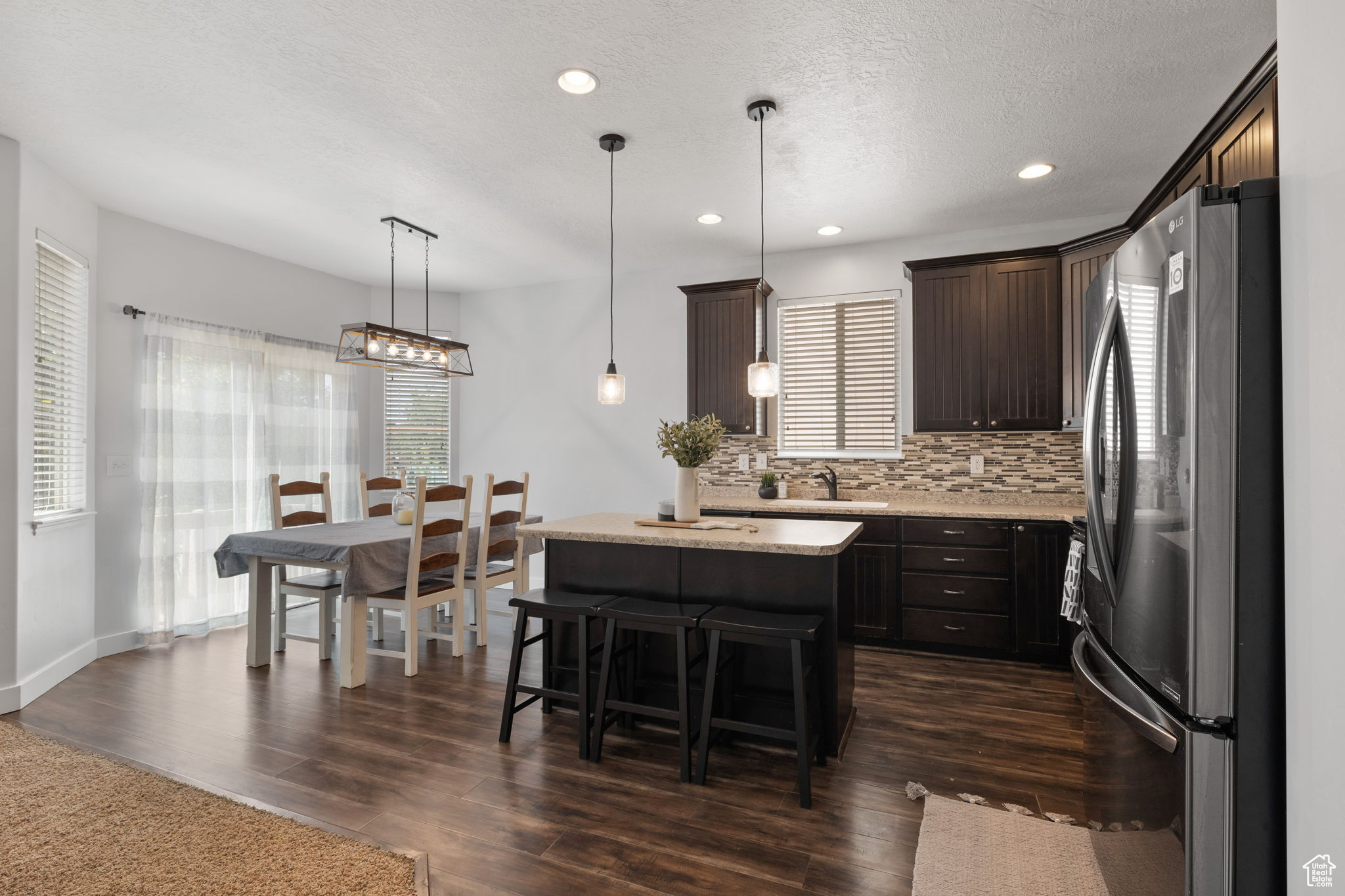 THANKSGIVING MEADOWS - Residential