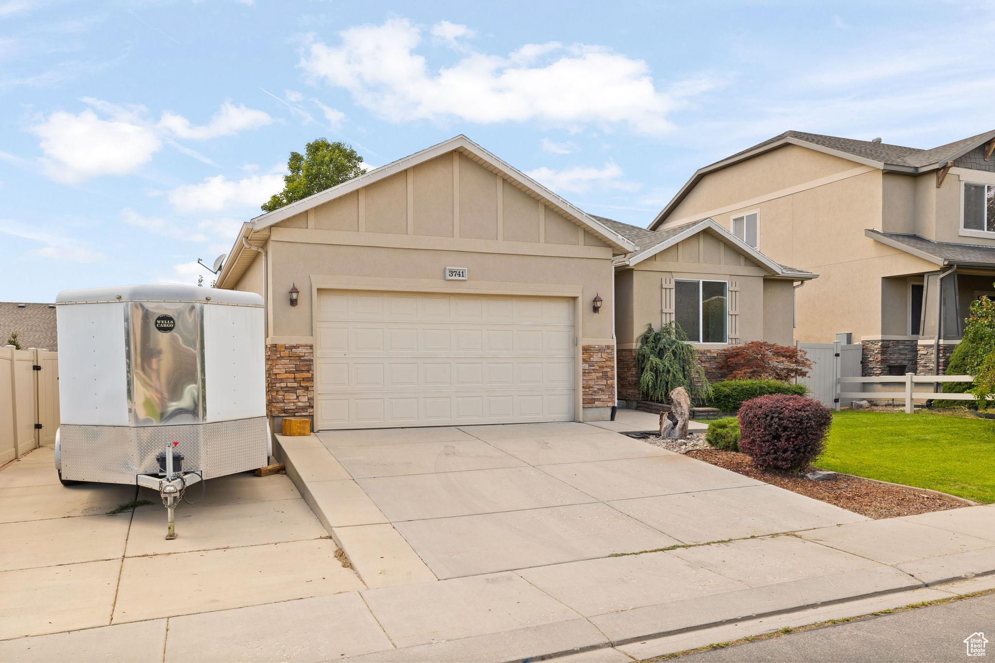 THANKSGIVING MEADOWS - Residential