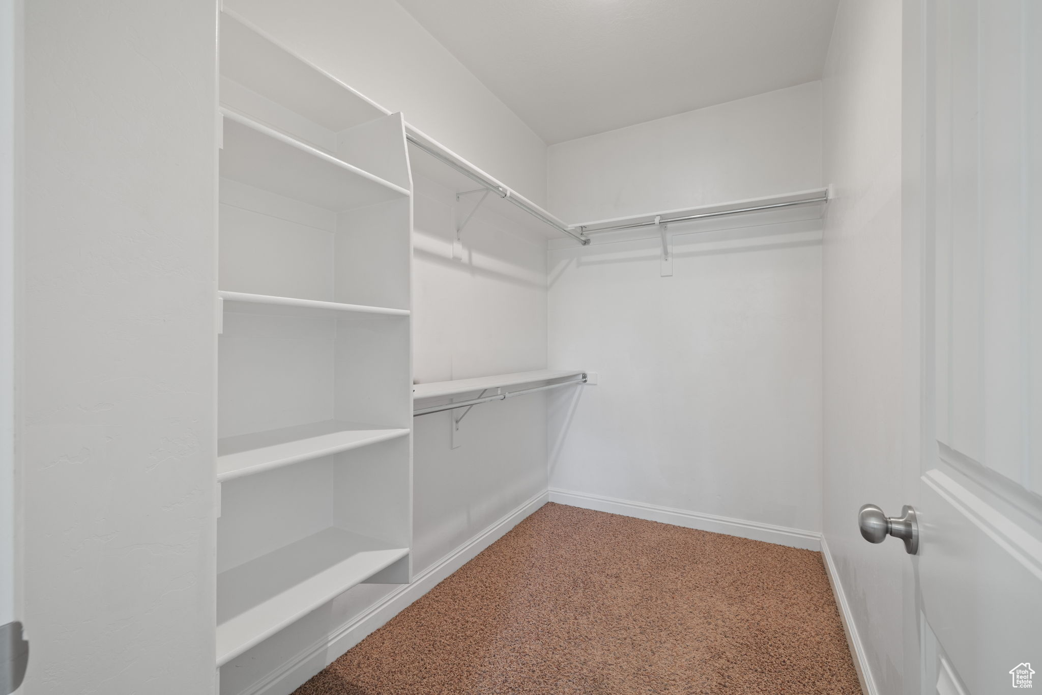 THANKSGIVING MEADOWS - Residential