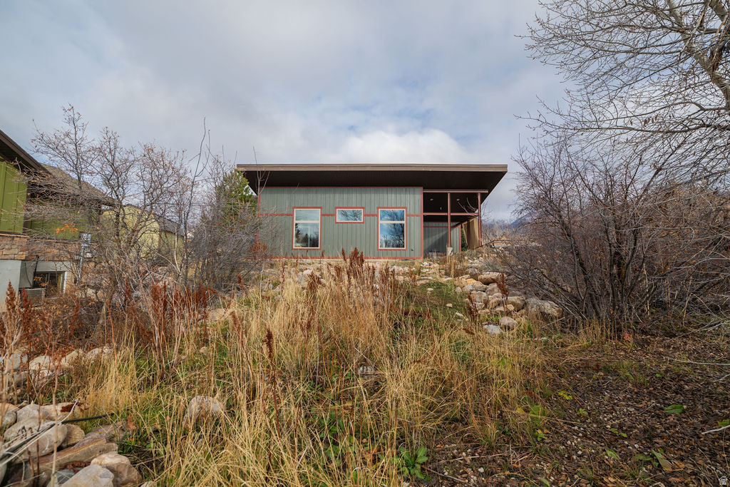 HIDDEN OAKS AT WOLF CREEK - Residential