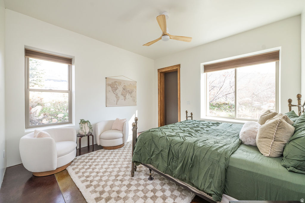 HIDDEN OAKS AT WOLF CREEK - Residential