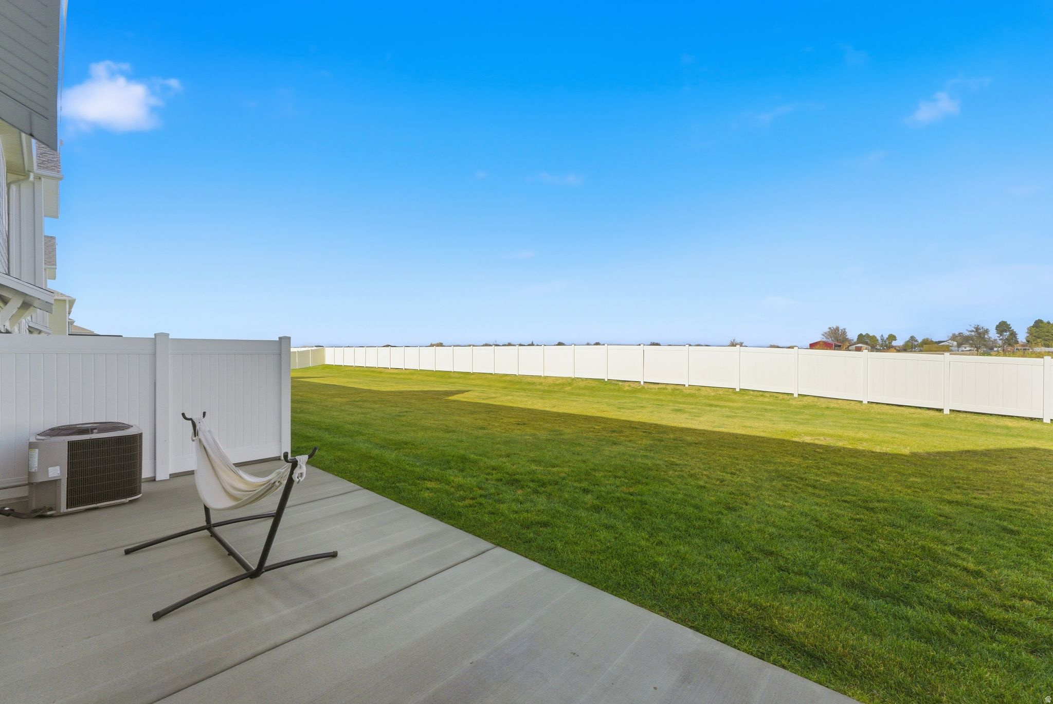 COURTYARD AT GREEN FARMS - Residential