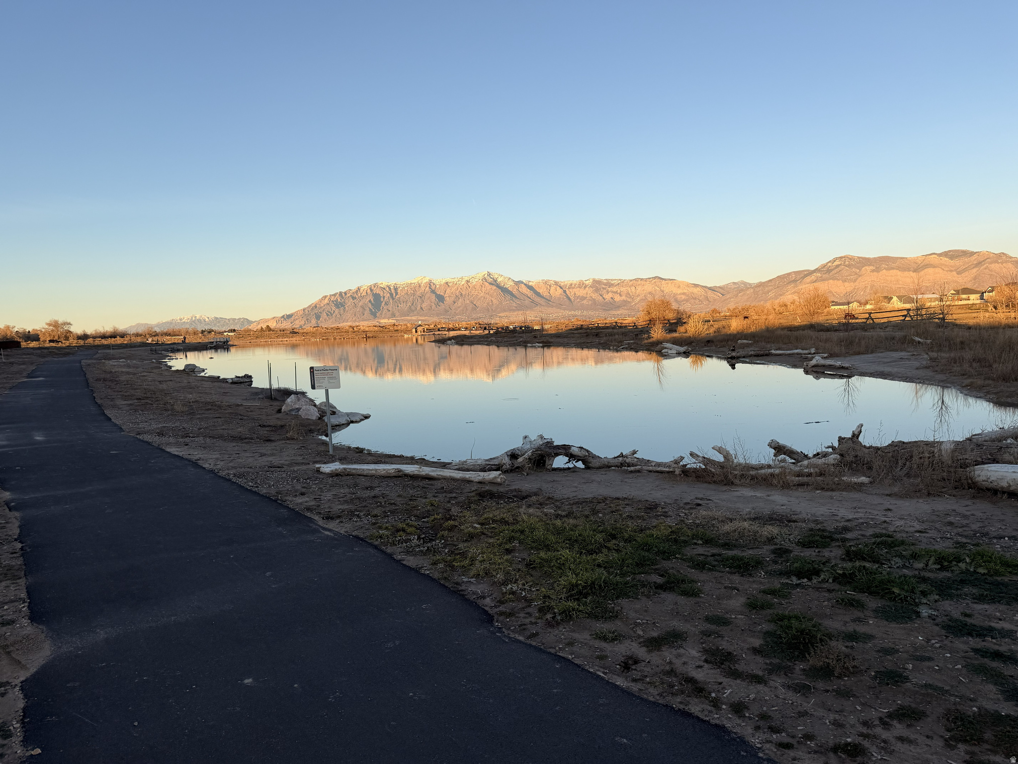 COURTYARD AT GREEN FARMS - Residential