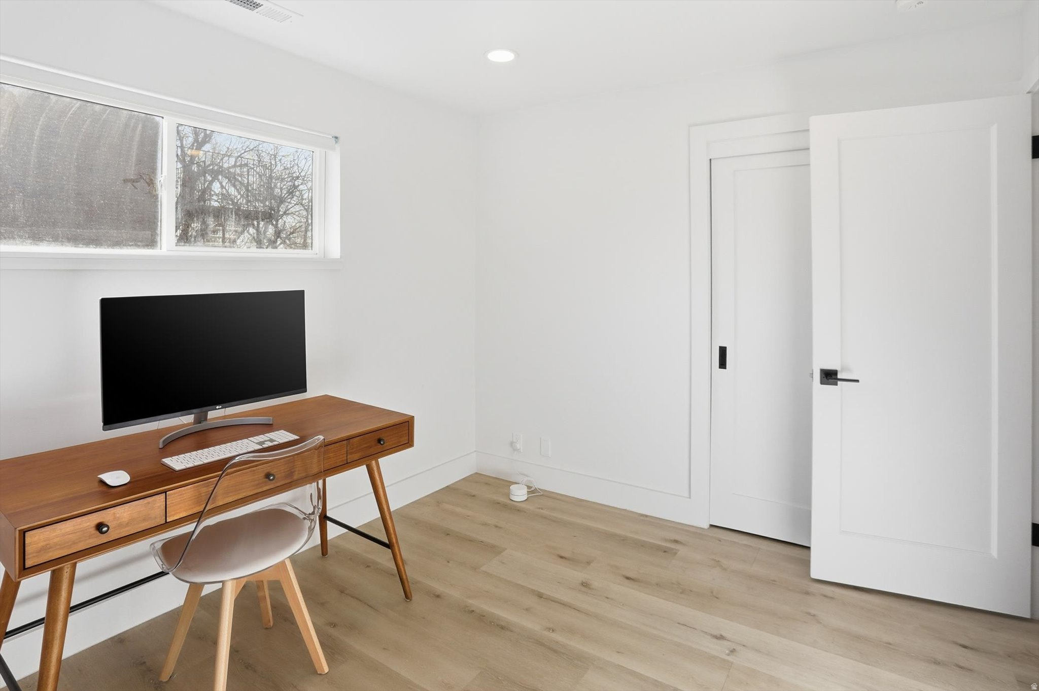 SALT LAKE CITY SURVE - Residential Lease