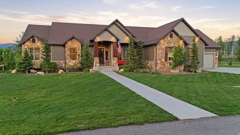 Homes For Sale - 5420 N Estates Ln<br/> Oakley, UT 84055
