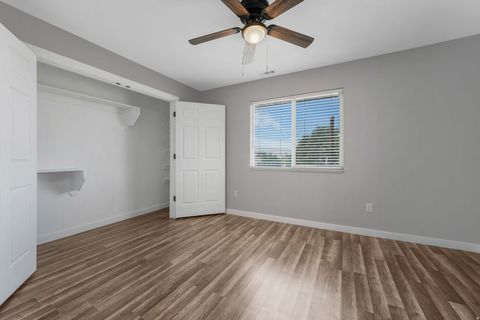 Tiny photo for 153 E MAIN ST #B, Santaquin, UT 84655 (MLS # 2134116)