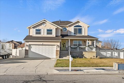 Photo of 4224 W 5850 S, Roy, UT 84067 (MLS # 2127186)