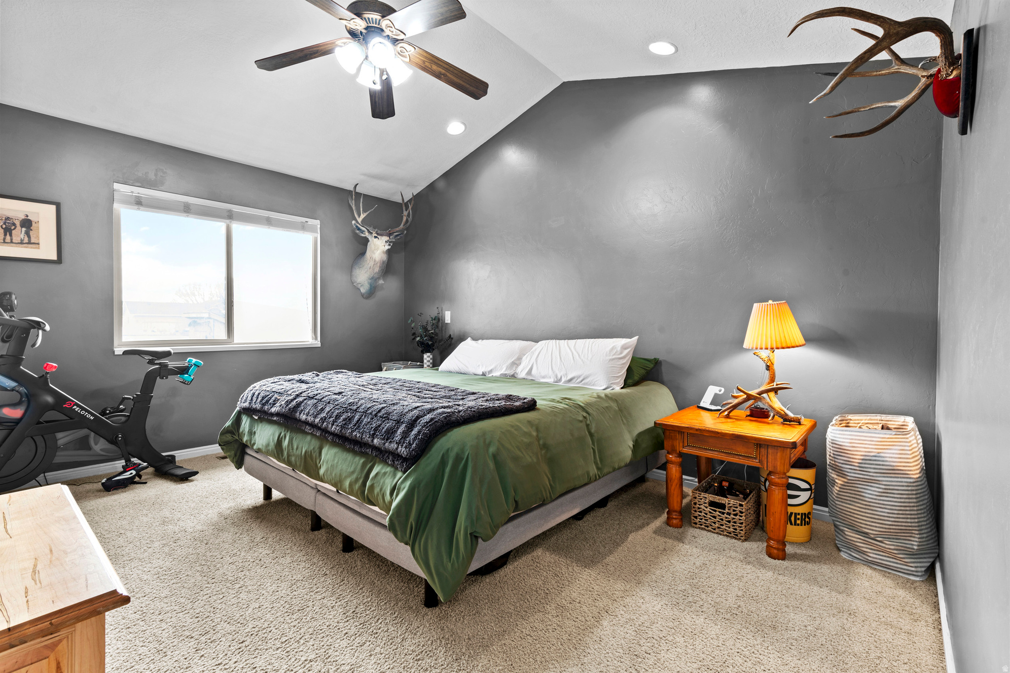 EAGLE POINT - Residential