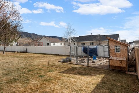 Tiny photo for 2146 E SHADOW DR S, Eagle Mountain, UT 84005 (MLS # 2140134)