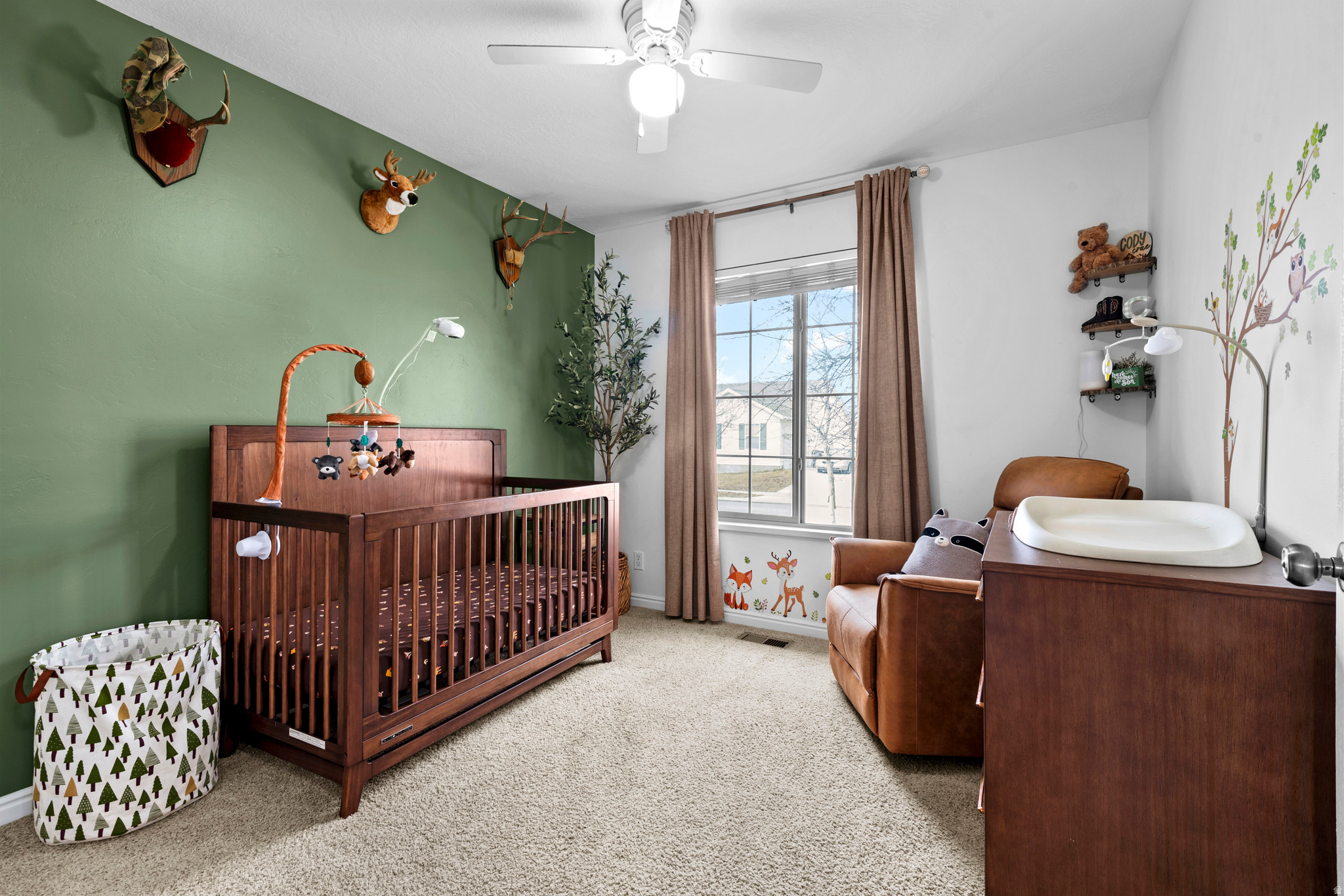 EAGLE POINT - Residential