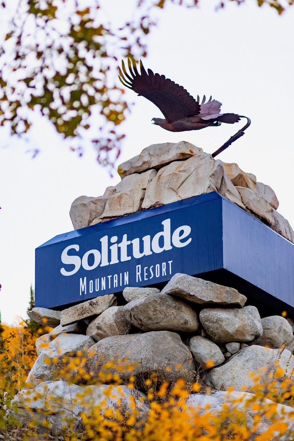 APRES CONDOMINIUMS - Residential