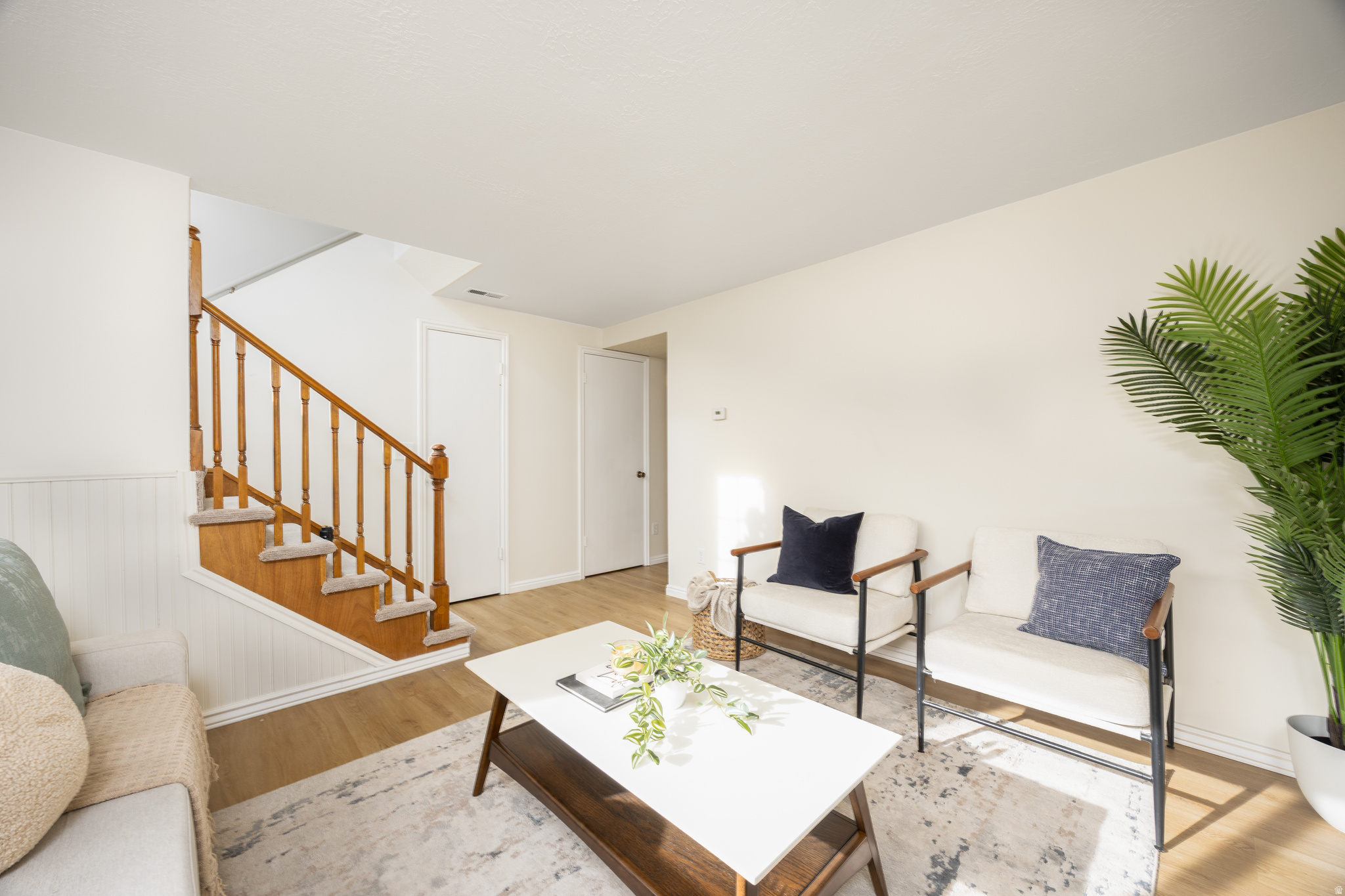 BRIDGEWOOD MANOR - Residential