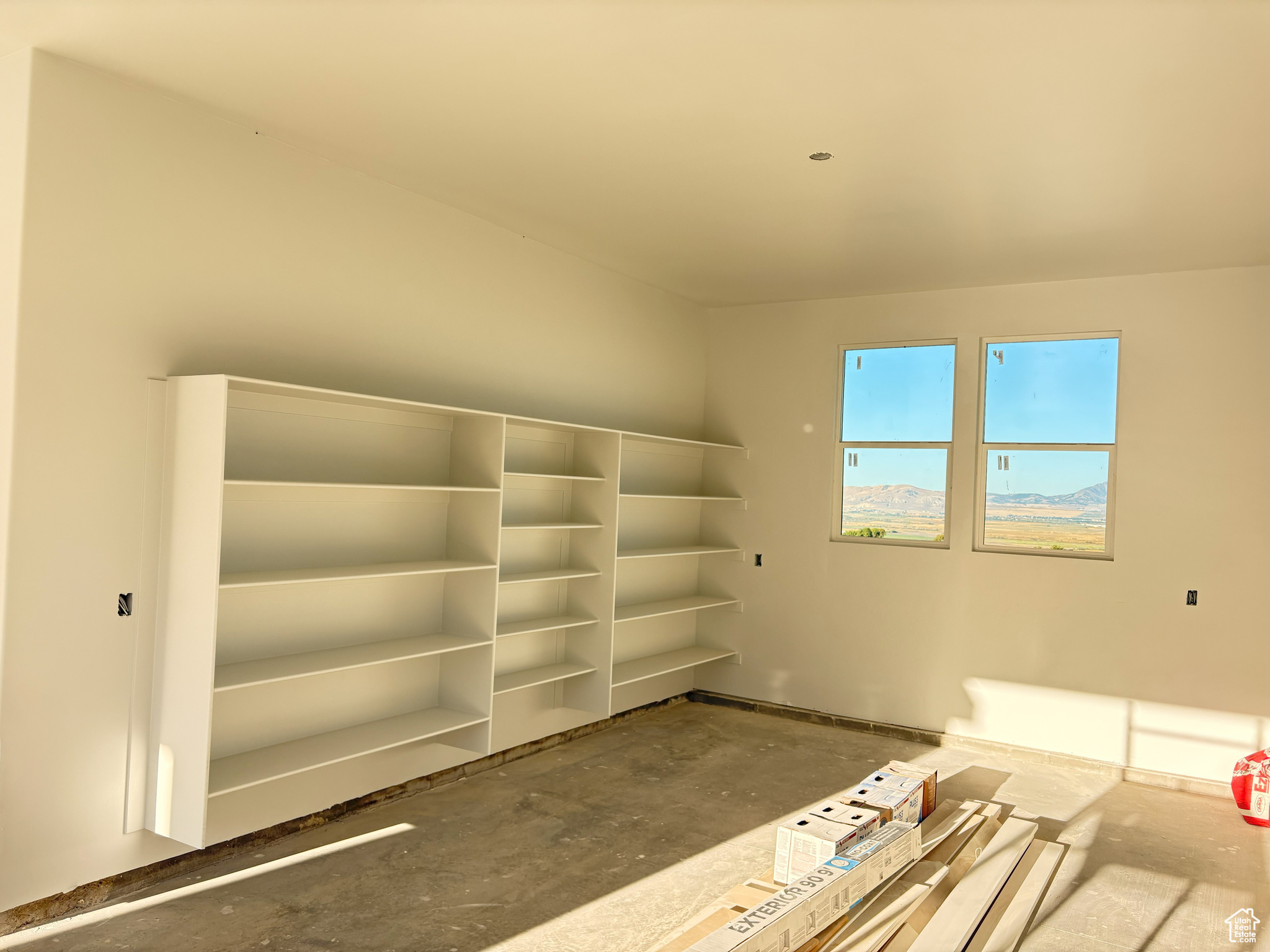 KNOLLS SUBDIVISION PHASE 1 - Residential