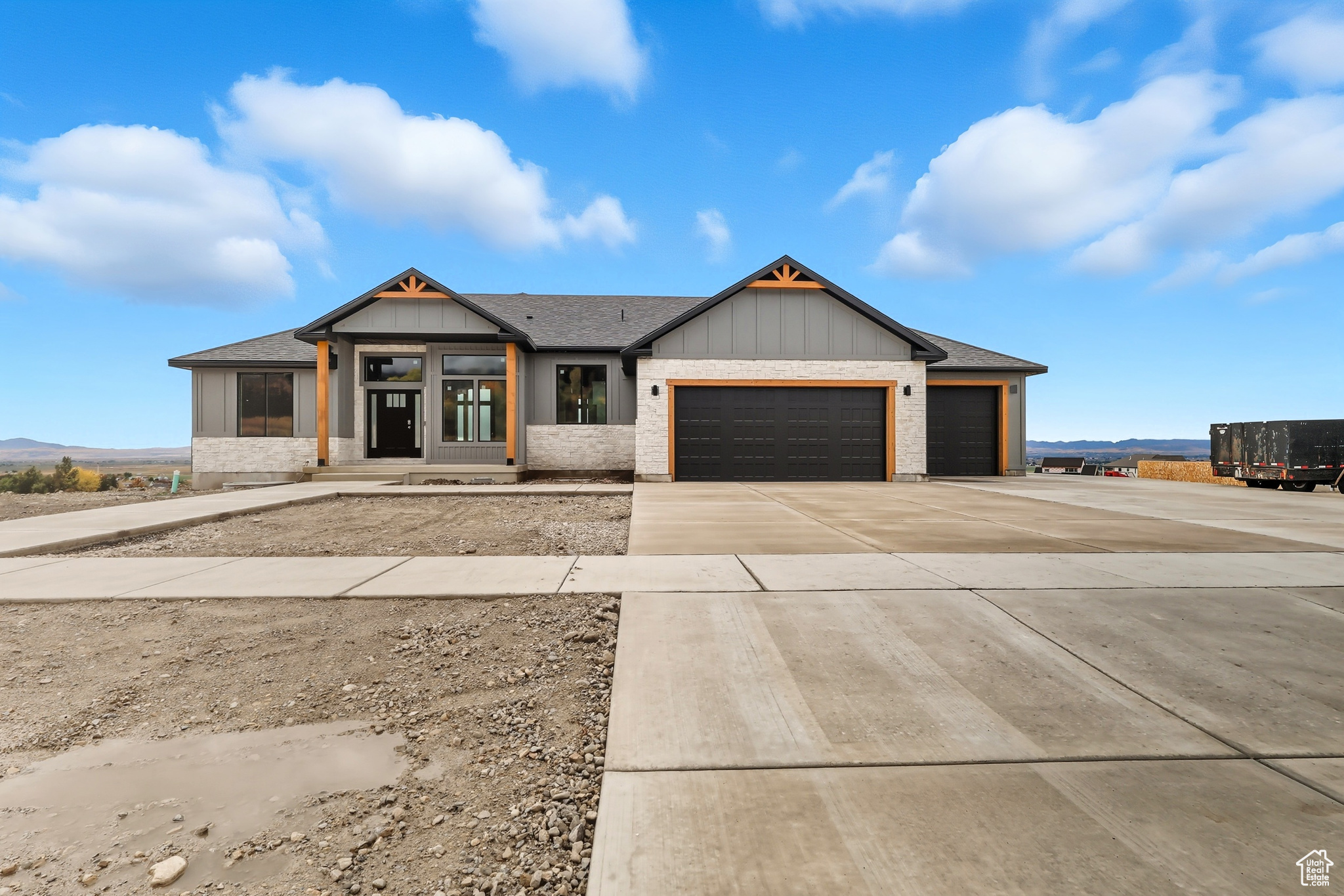 KNOLLS SUBDIVISION PHASE 1 - Residential
