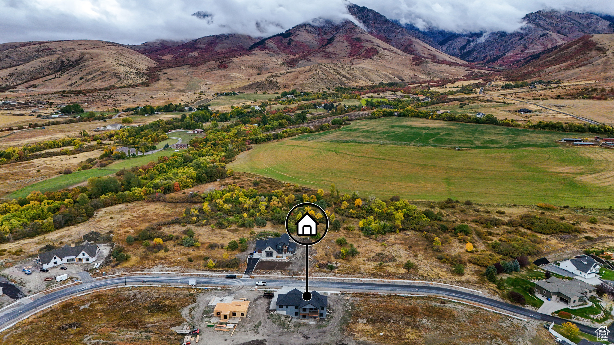 KNOLLS SUBDIVISION PHASE 1 - Residential
