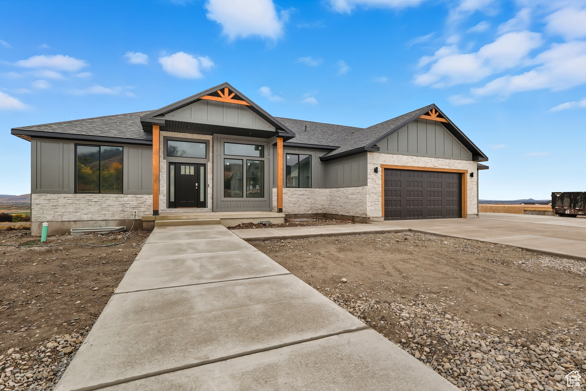 KNOLLS SUBDIVISION PHASE 1 - Residential