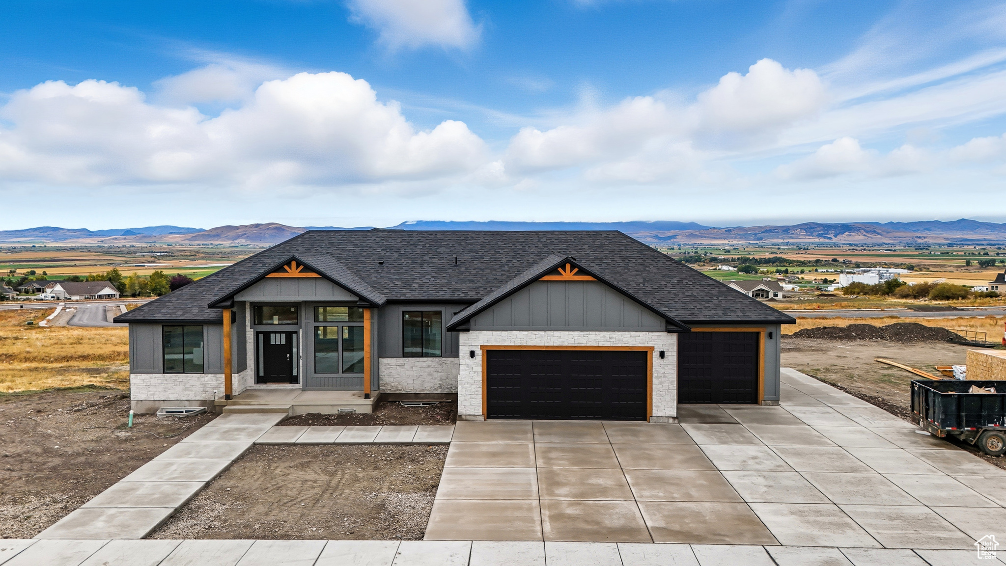 KNOLLS SUBDIVISION PHASE 1 - Residential