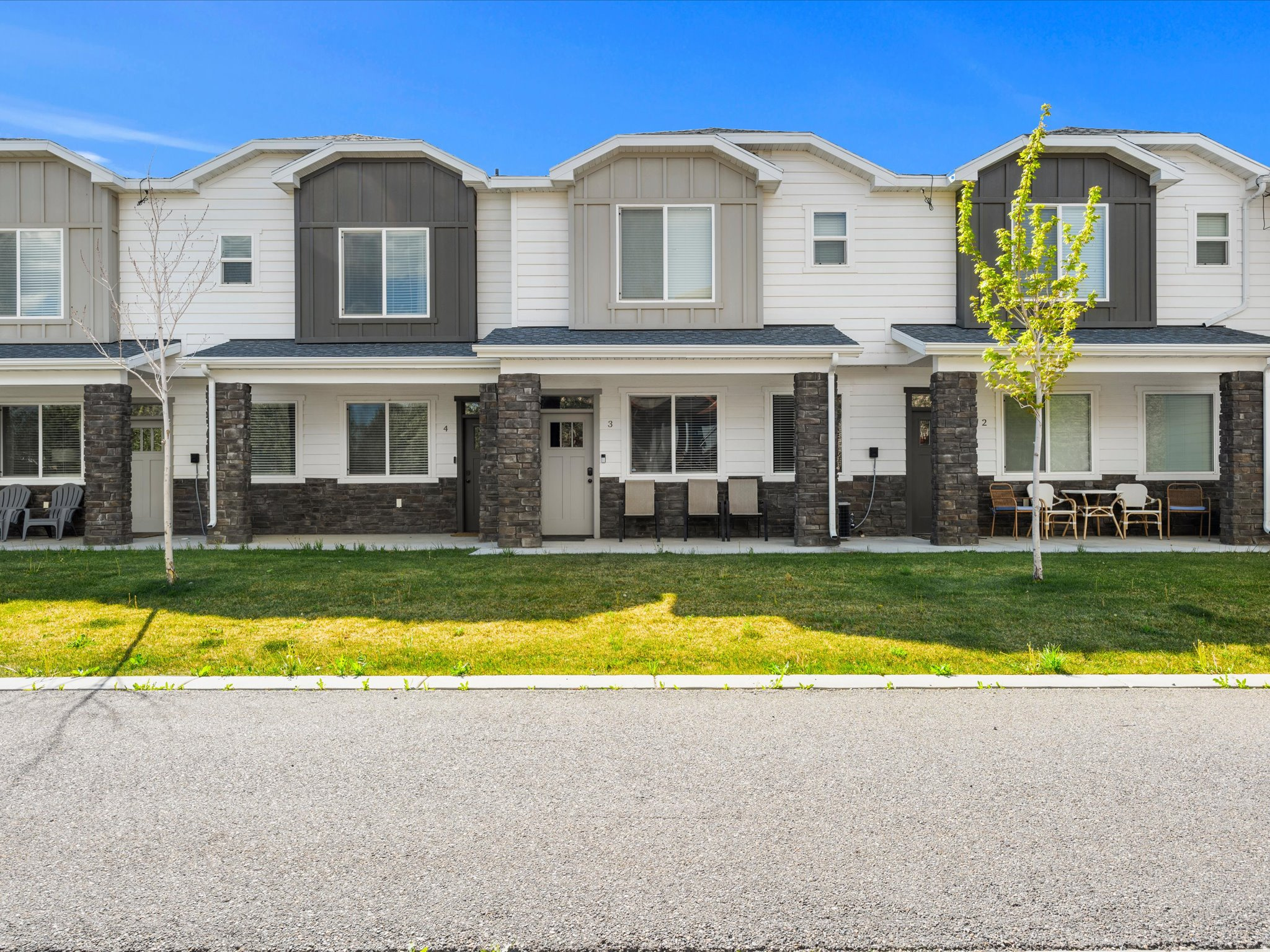 SEASONS - Residential