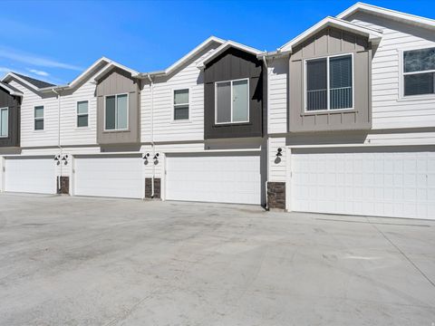 Tiny photo for 130 W SEASONS LN, Garden City, UT 84028 (MLS # 2158565)
