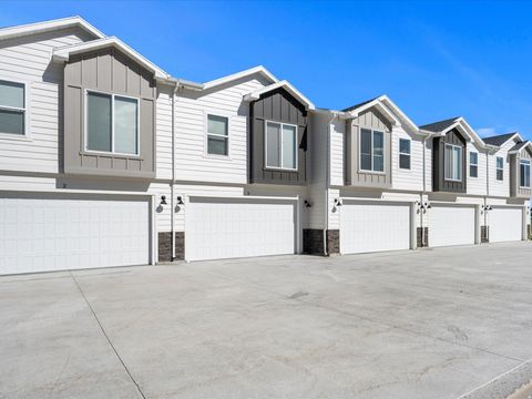 Tiny photo for 130 W SEASONS LN, Garden City, UT 84028 (MLS # 2158565)