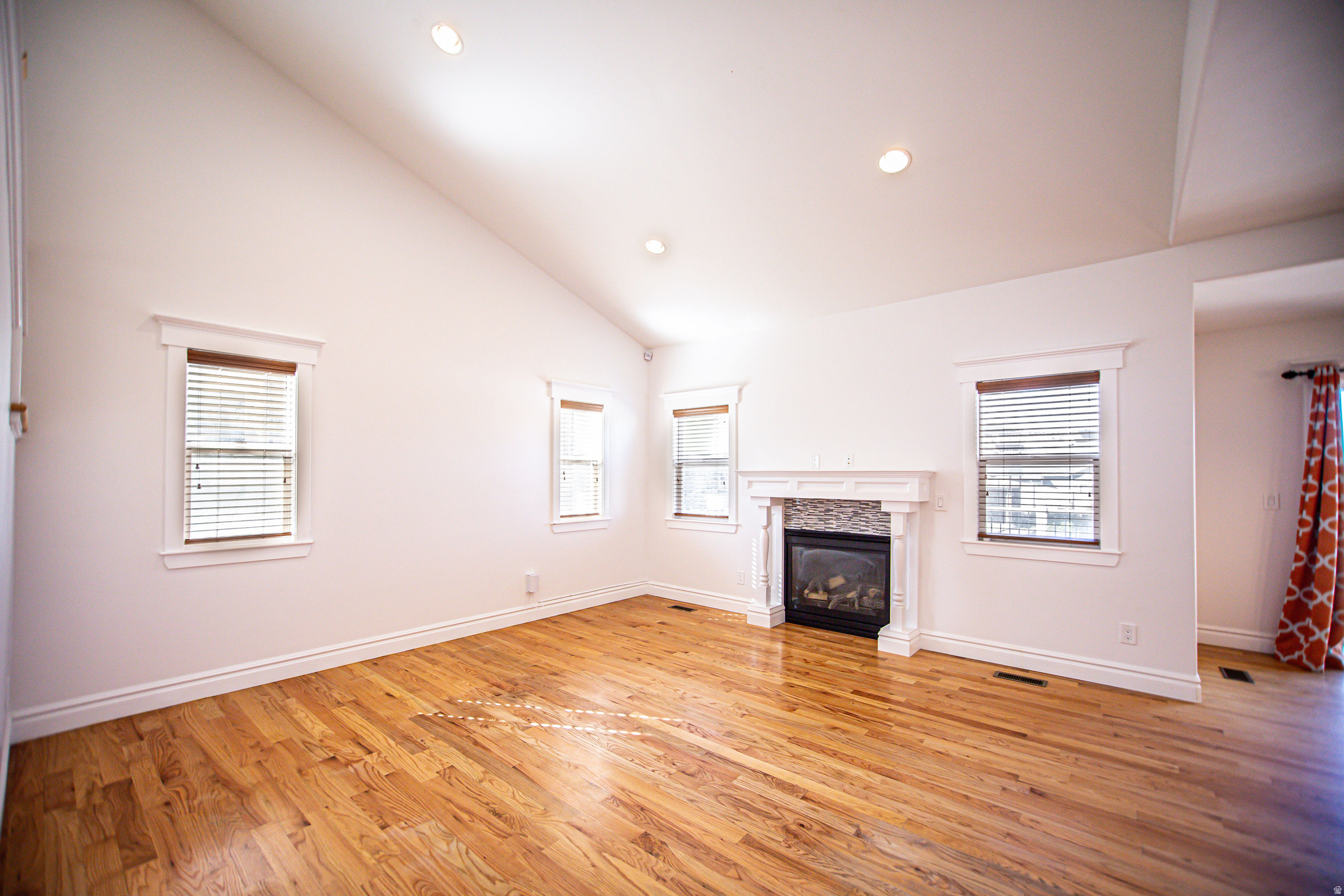 SKYLINE RIDGE - Residential