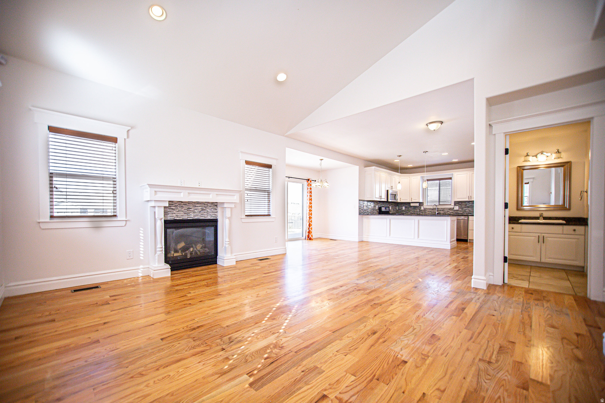 SKYLINE RIDGE - Residential