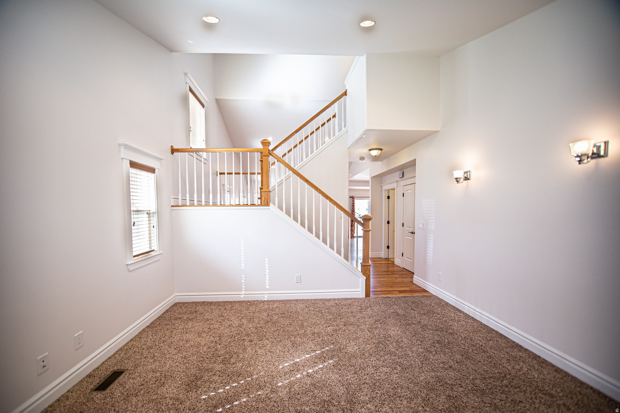 SKYLINE RIDGE - Residential