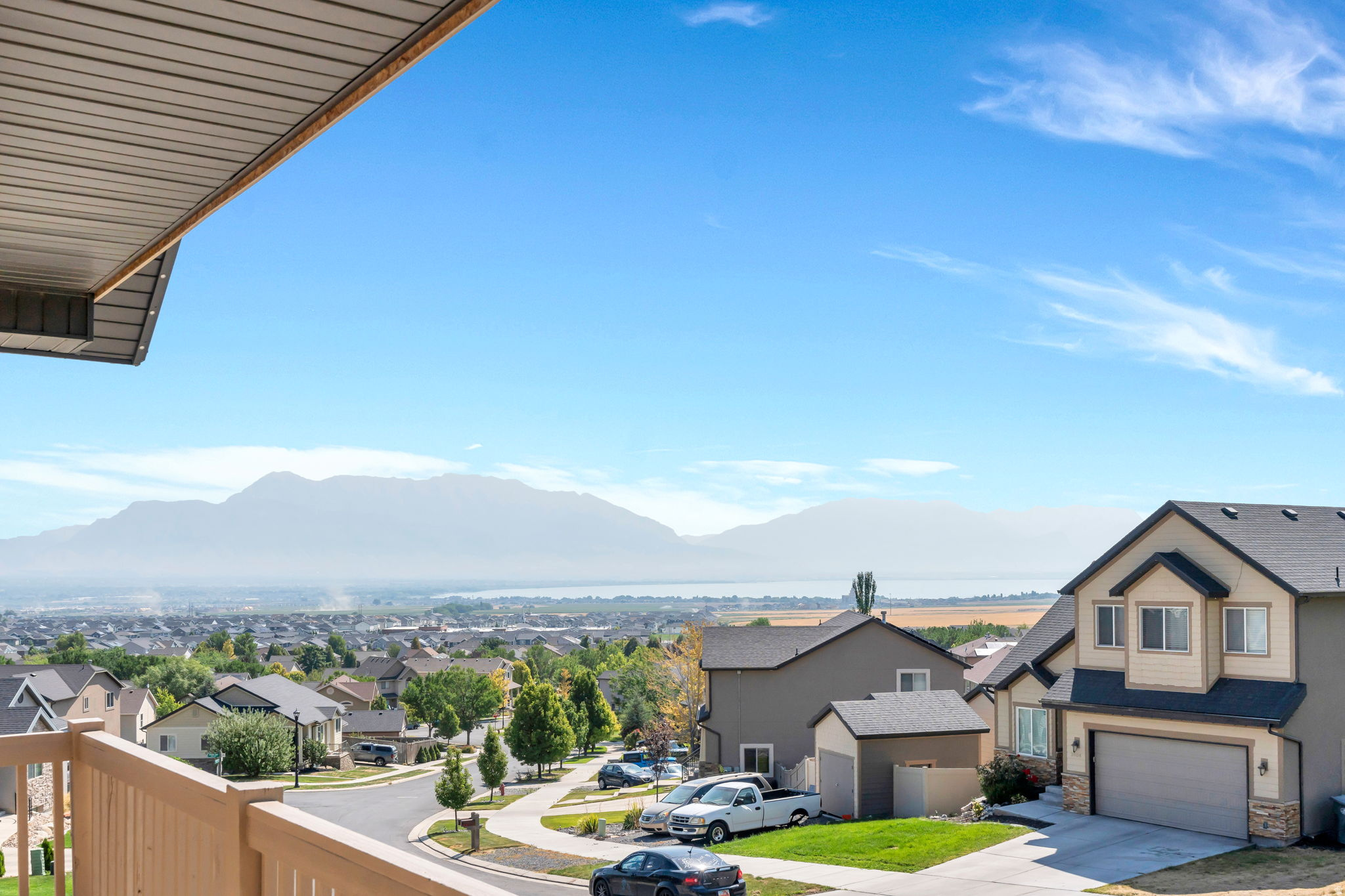 SKYLINE RIDGE - Residential