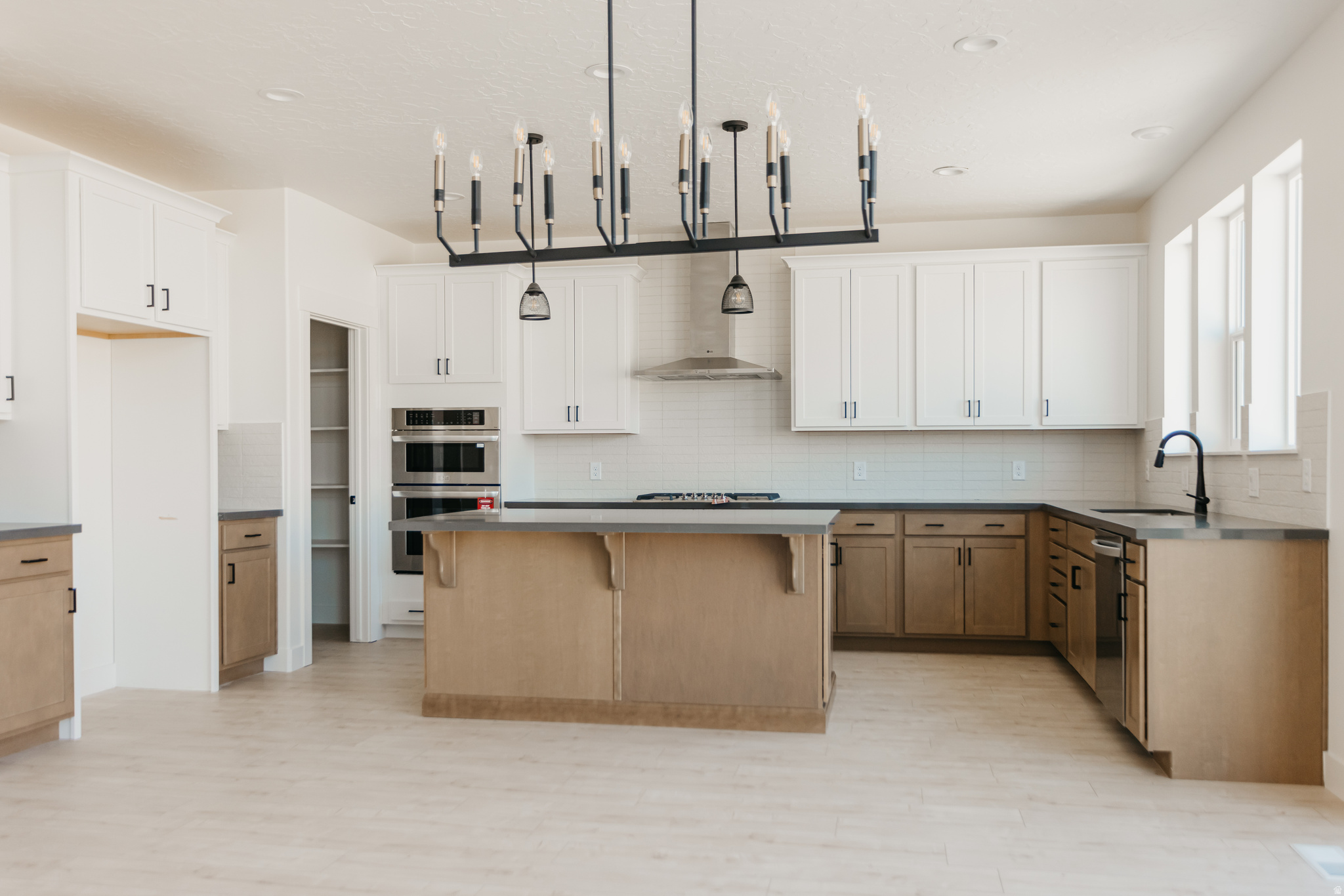 LINDON MEADOWS - Residential