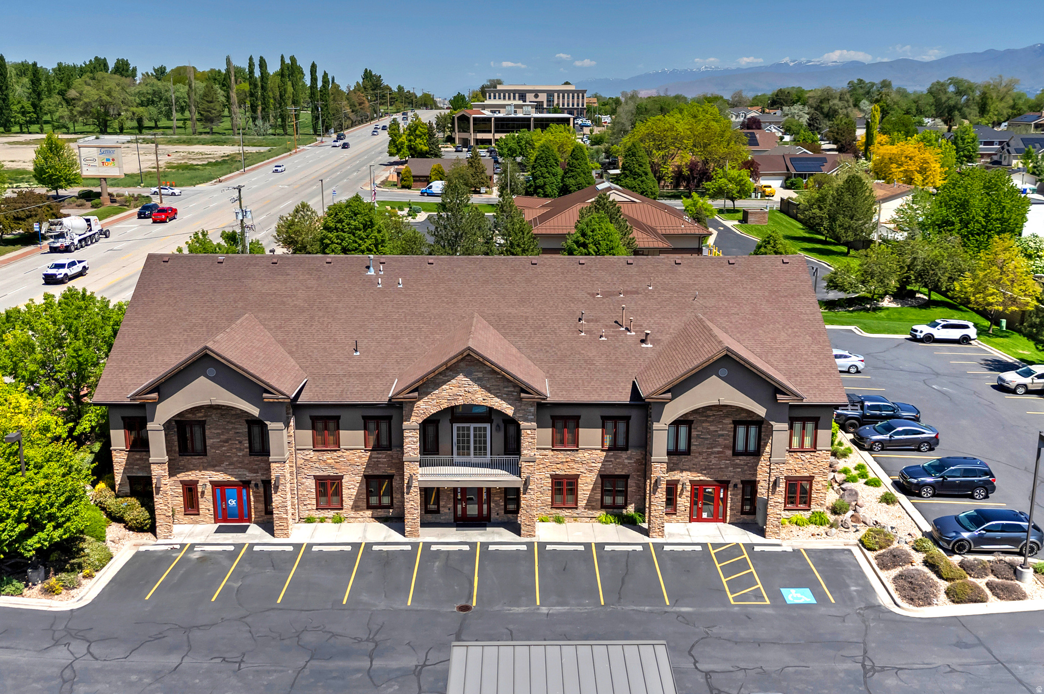 MOUNTAIN VIEW BUSINESS CENTER CONDO - Commercial Sale