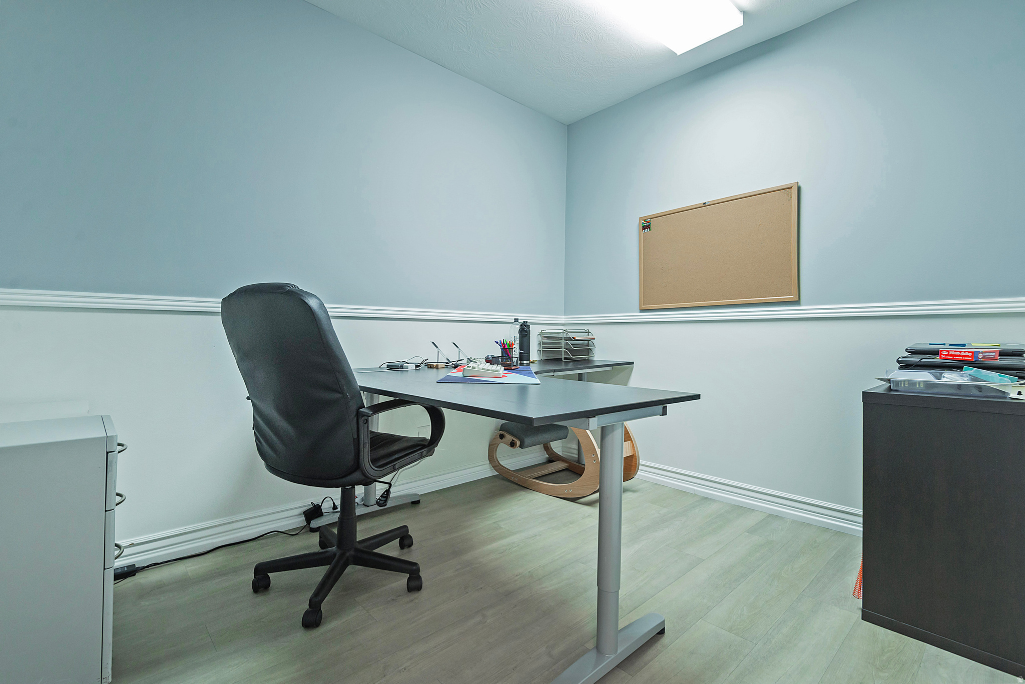 MOUNTAIN VIEW BUSINESS CENTER CONDO - Commercial Sale