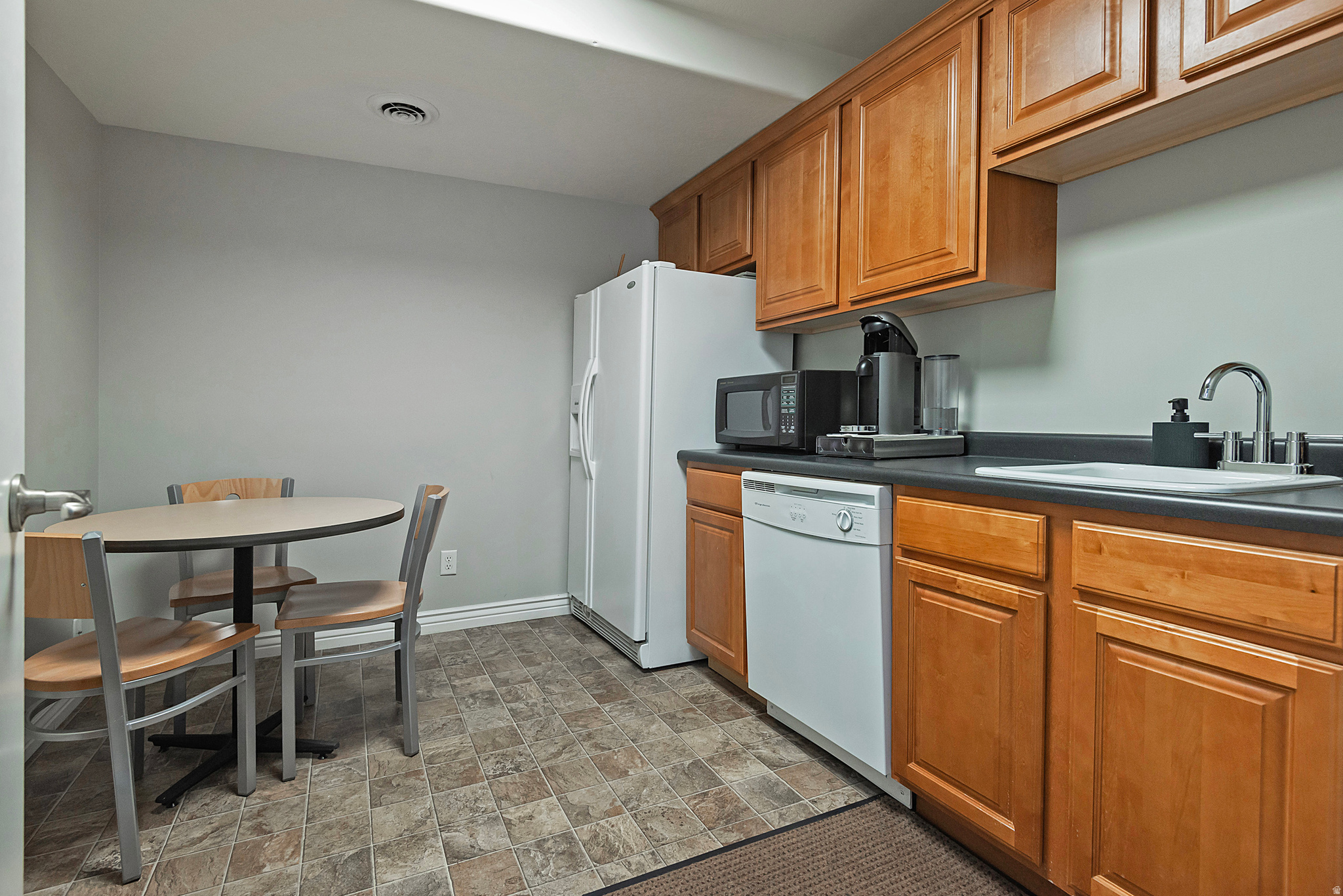 MOUNTAIN VIEW BUSINESS CENTER CONDO - Commercial Sale