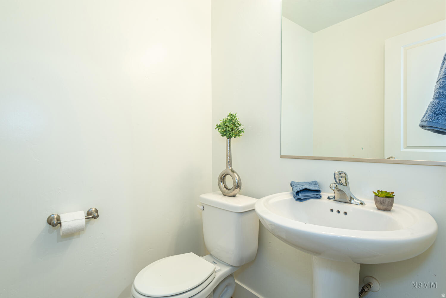 DESERT BLUFF AT DESERT CANYONS TOWNHOMES - Residential