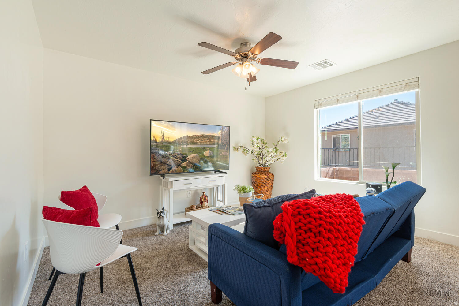 DESERT BLUFF AT DESERT CANYONS TOWNHOMES - Residential