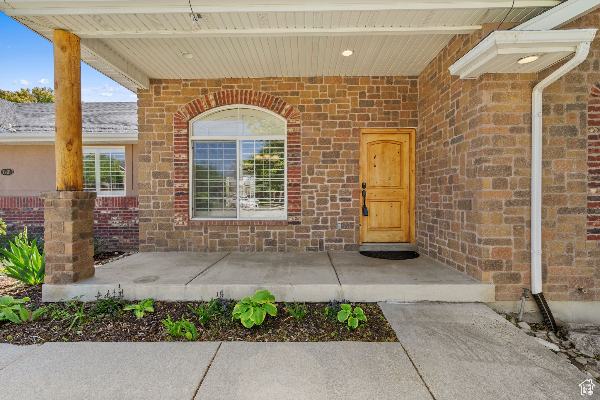 FOX CHASE - Residential