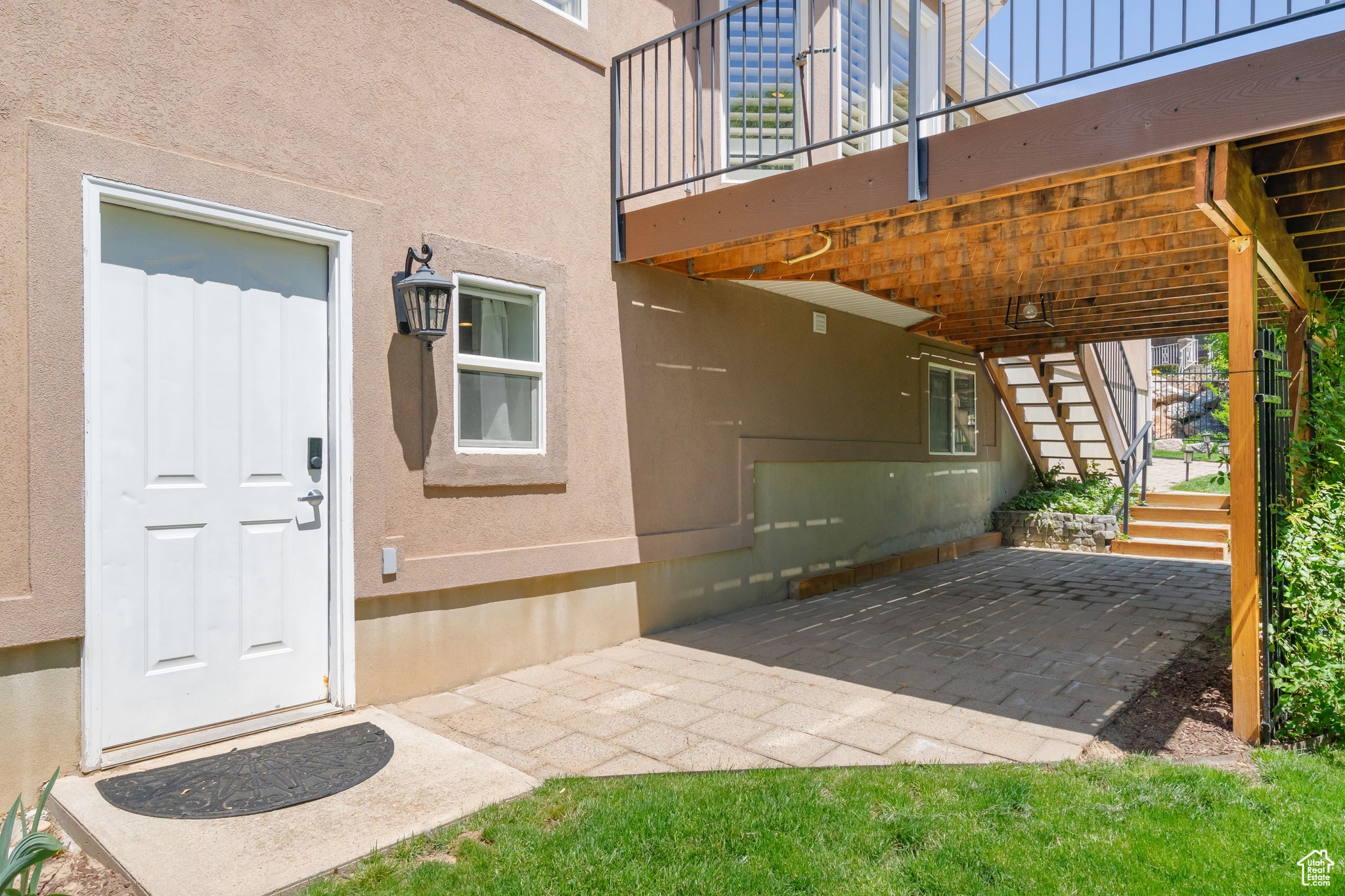FOX CHASE - Residential