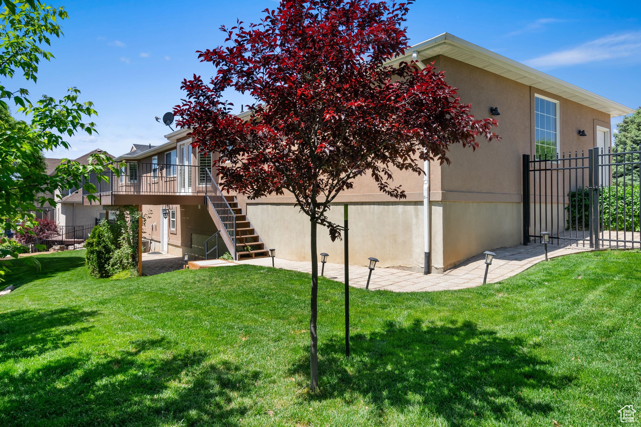 FOX CHASE - Residential