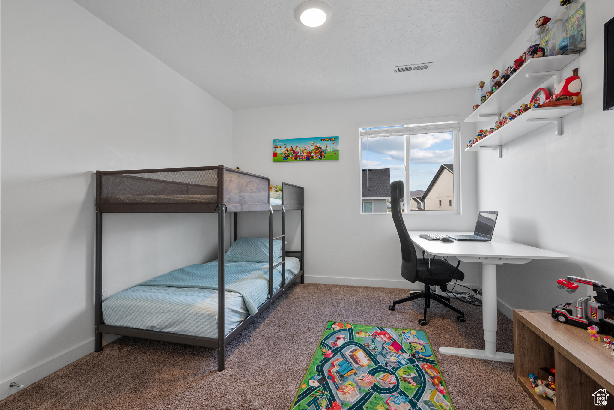 NORTHSHORE - Residential