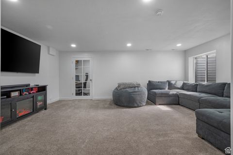 Tiny photo for 453 N NORTHSHORE DR, Saratoga Springs, UT 84045 (MLS # 2117813)