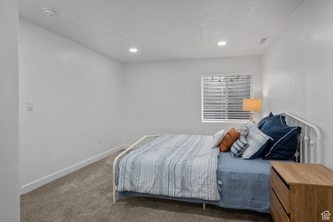 Tiny photo for 453 N NORTHSHORE DR, Saratoga Springs, UT 84045 (MLS # 2117813)